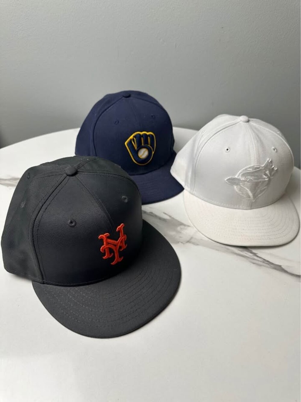 🧢 LOT OF 3 NEW ERA 59FIFTY FITTED CAPS — $65